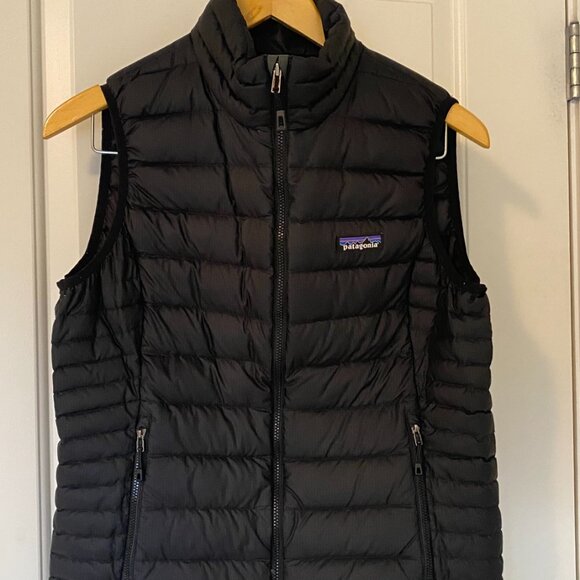 Patagonia Black Puffer Vest - Picture 3 of 5